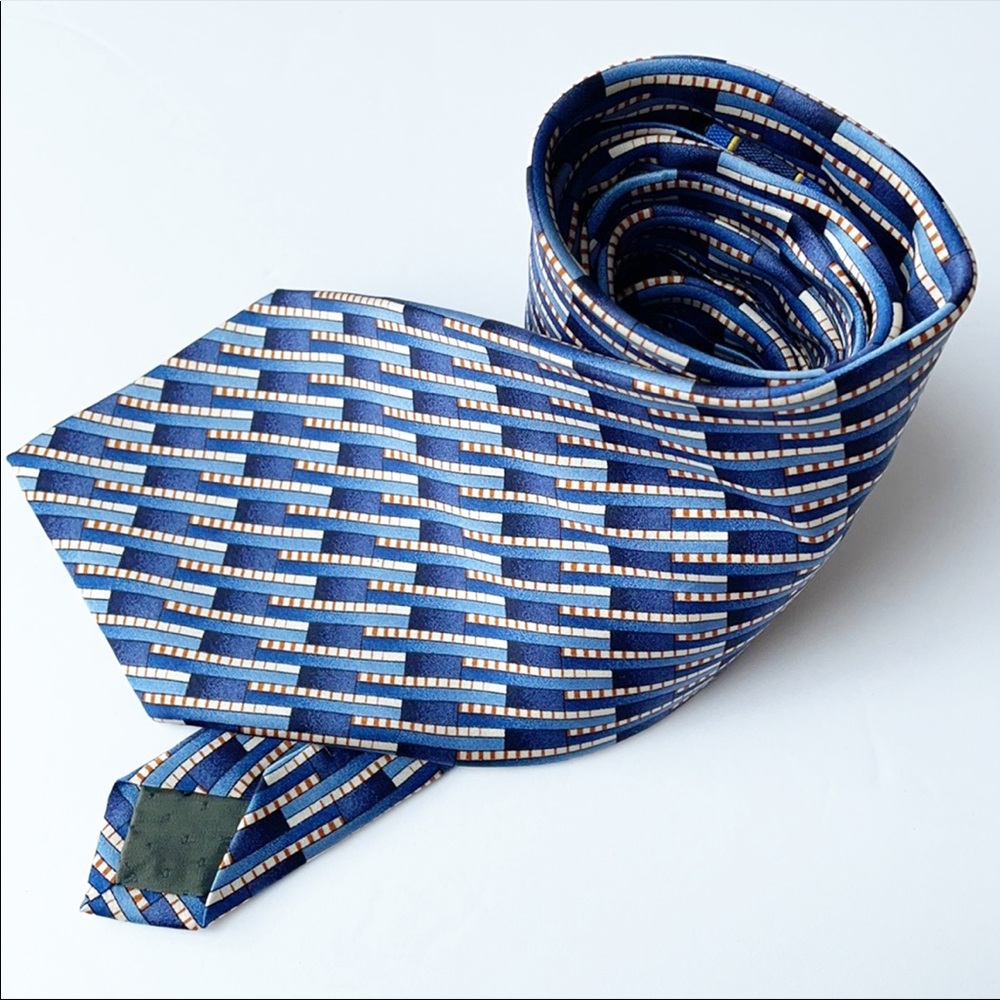 Como House 100% Silk Men Tie